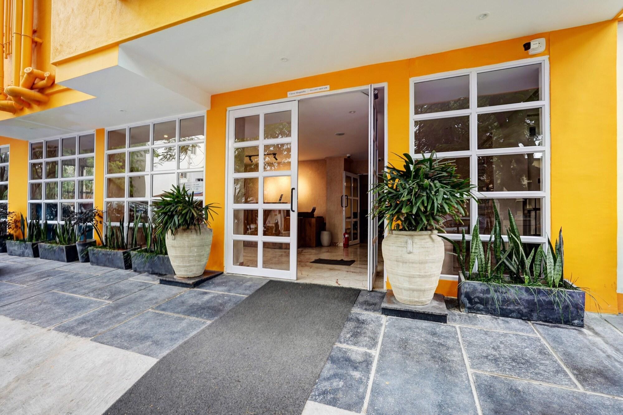 Hotel Rama in Gorakhpur, India