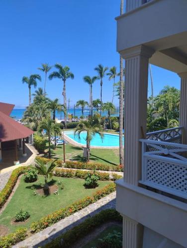La Dolce Vita Beachfront Apt 9 — 4-Star Luxury Hotel in Las Terrenas, Dominican Republic