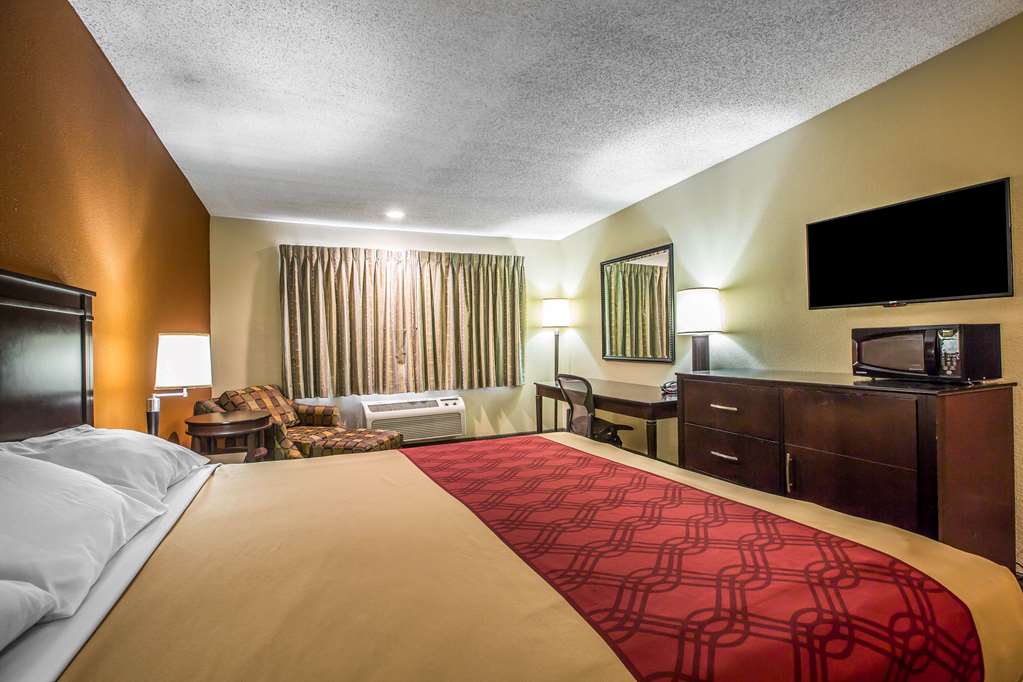 Baymont by Wyndham Ontario - photo 8