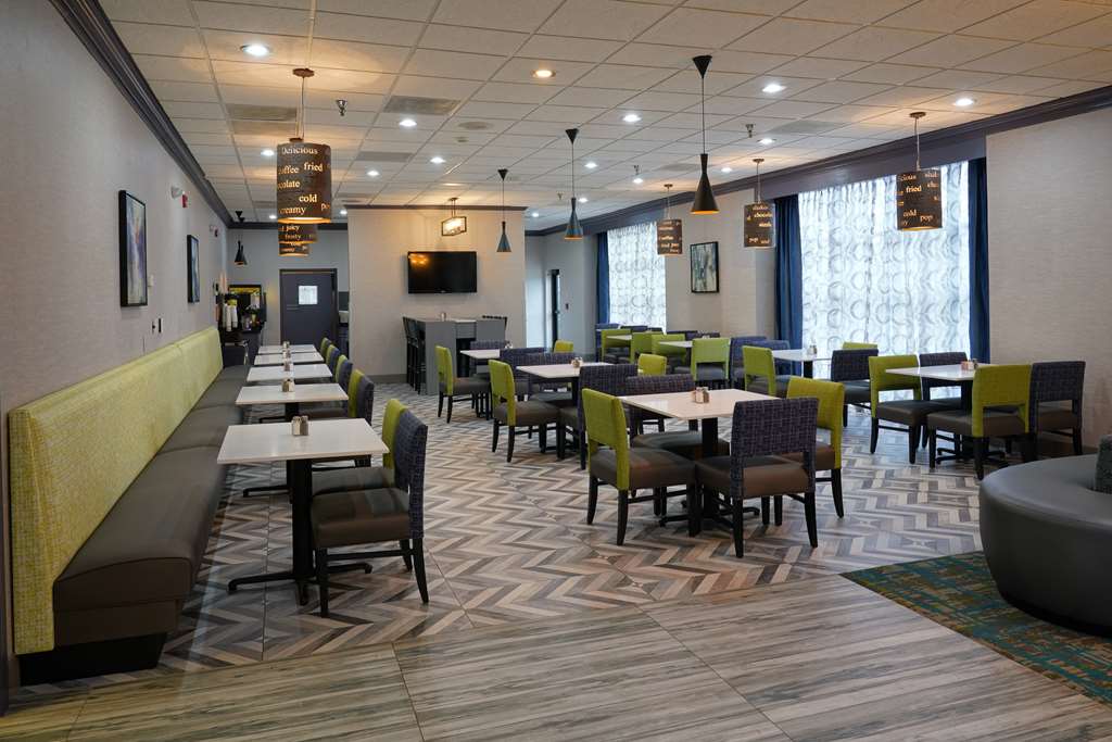 Best Western Plus Morristown Conference Center Hotel - photo 6