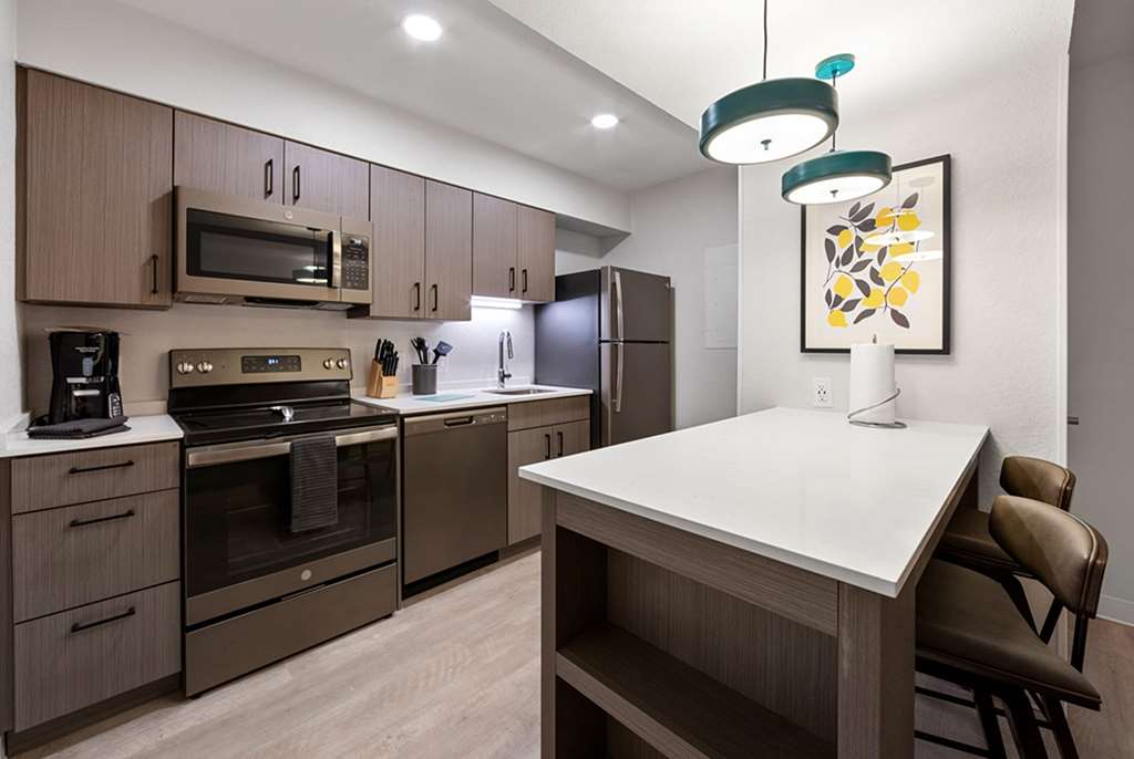 WaterWalk Extended Stay by Wyndham Atlanta Perimeter - photo 26