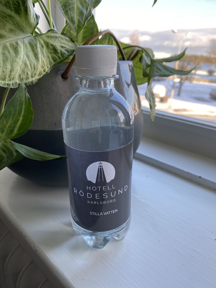 Hotell & Bistro Rödesund — Karlsborg — photo 5