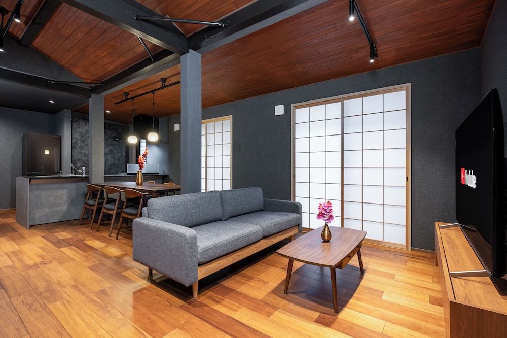 Apartmány Vinařství Šebesta — hotel in Dolni Dunajovice
