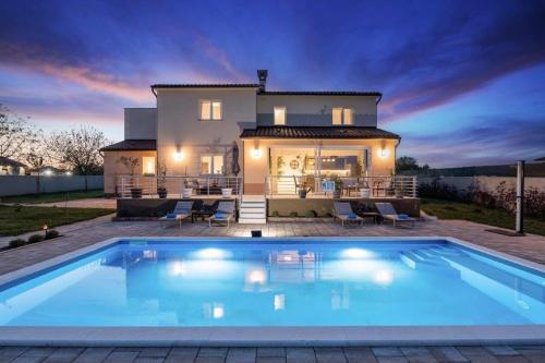 Villa Camelie — 4-Star Luxury Hotel in Barban, Croatia