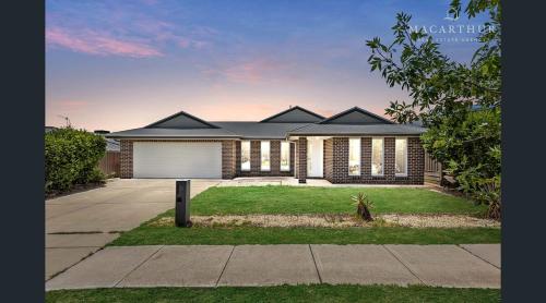 Darcy Drive - carbon neutral hotel in Unknown City