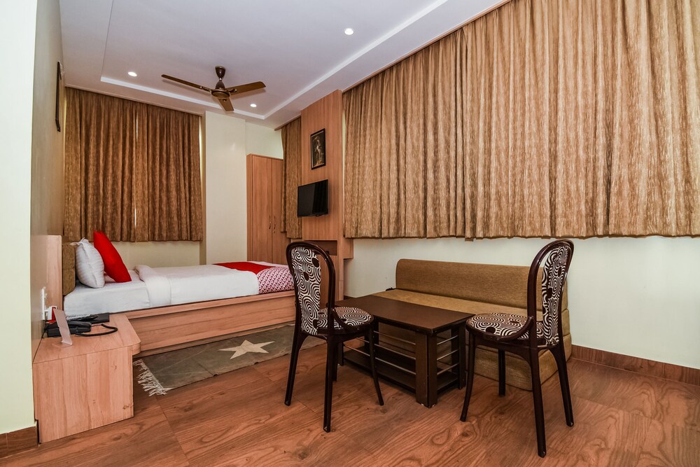 Treebo Hotel Raj Jodhpur — Jodhpur