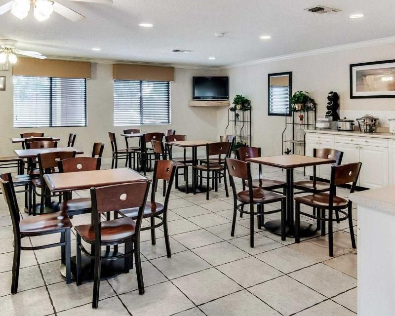 Motel 6 Texarkana - photo 12