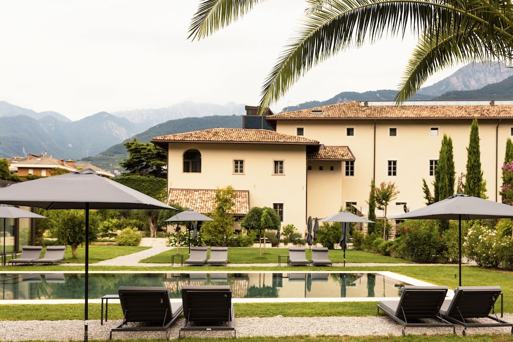Monastero Arx Vivendi - carbon neutral hotel in Arco