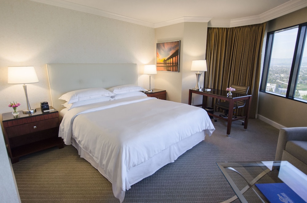 Hilton Los Angeles Universal City - photo 9