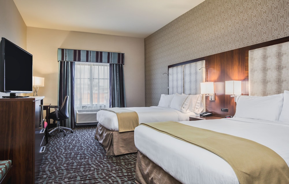 Holiday Inn Express & Suites Eureka by IHG - photo 16