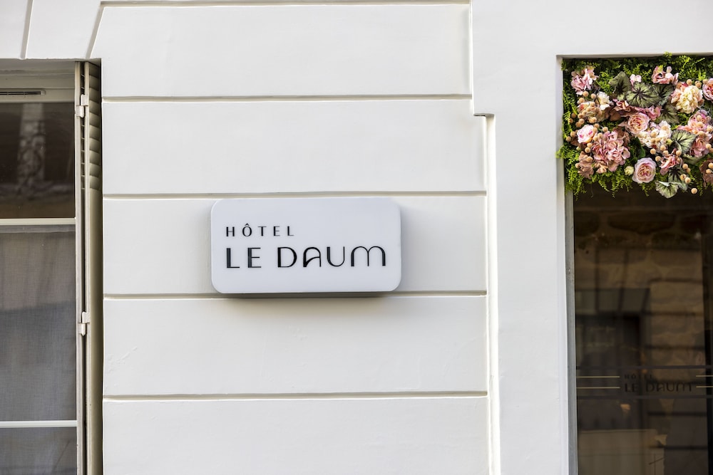 Le Daum - carbon neutral hotel in Paris