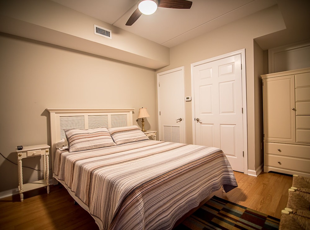 Water Street Retreats - photo 20
