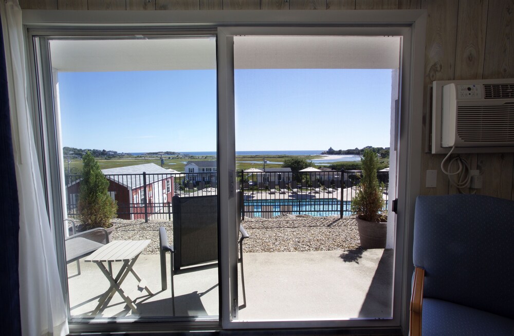 The Vista - photo 14