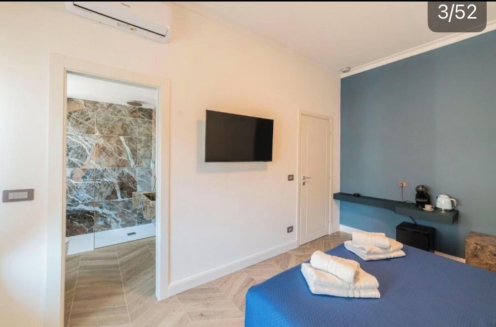 Victoria Rooms 22283071 — Rome