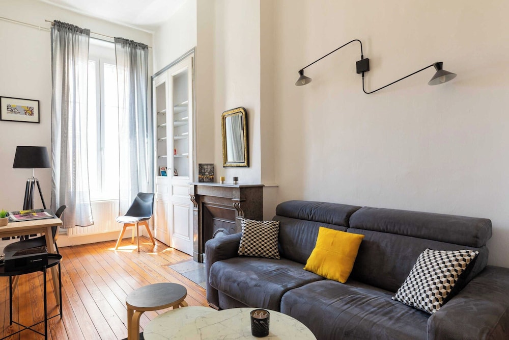 Dify Massena Brotteaux — 4-Star Luxury Hotel in Lyon, France