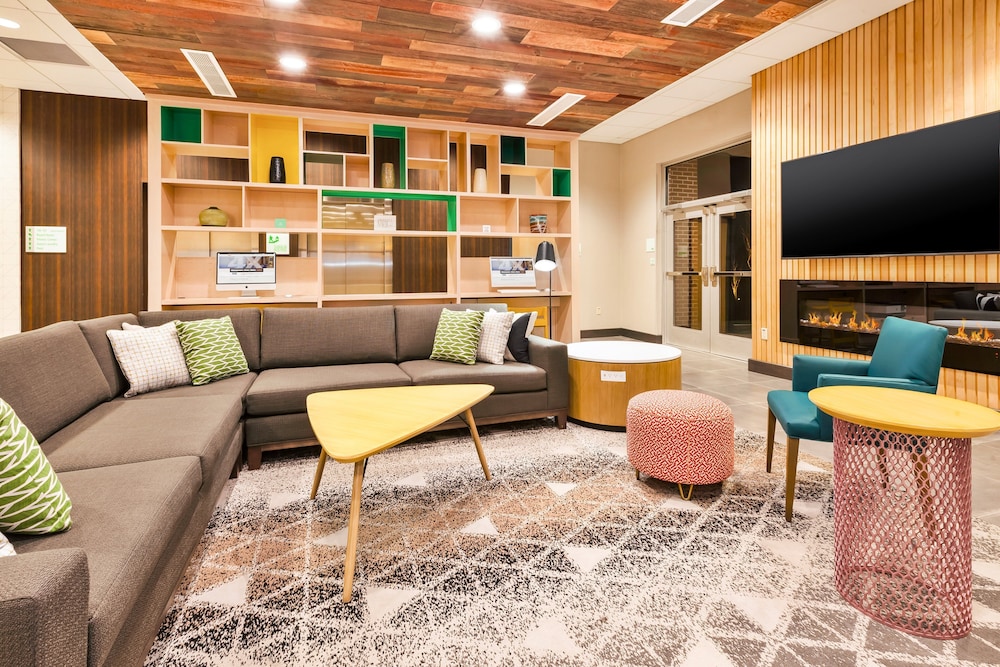 Holiday Inn & Suites Toledo Southwest Perrysburg by IHG - photo 45