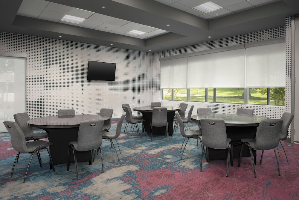 Aloft Hillsboro Beaverton - photo 49