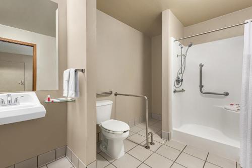 Travelodge by Wyndham Wellington KS - photo 7