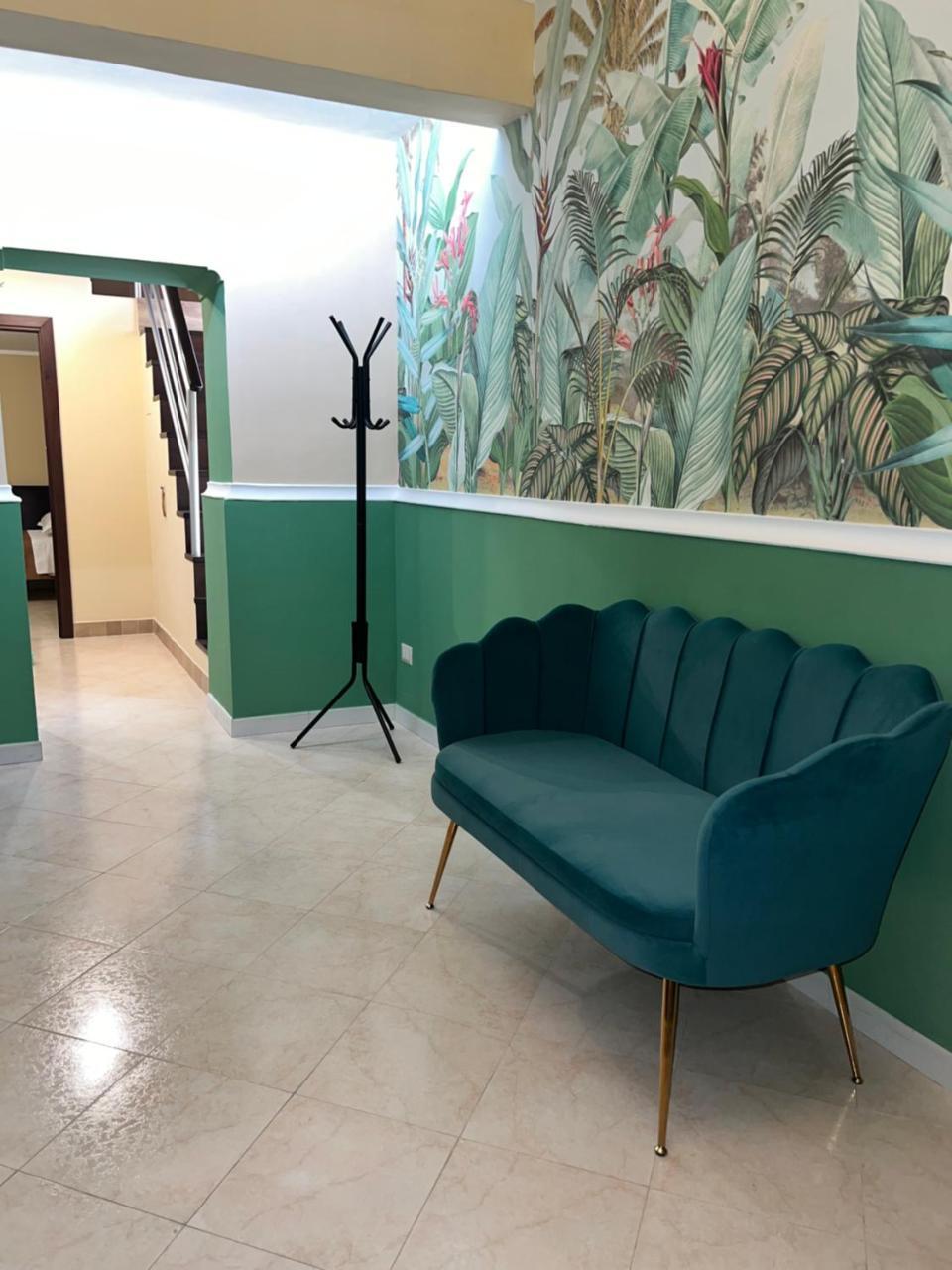 Piazzetta 42 Holiday Room — Trani