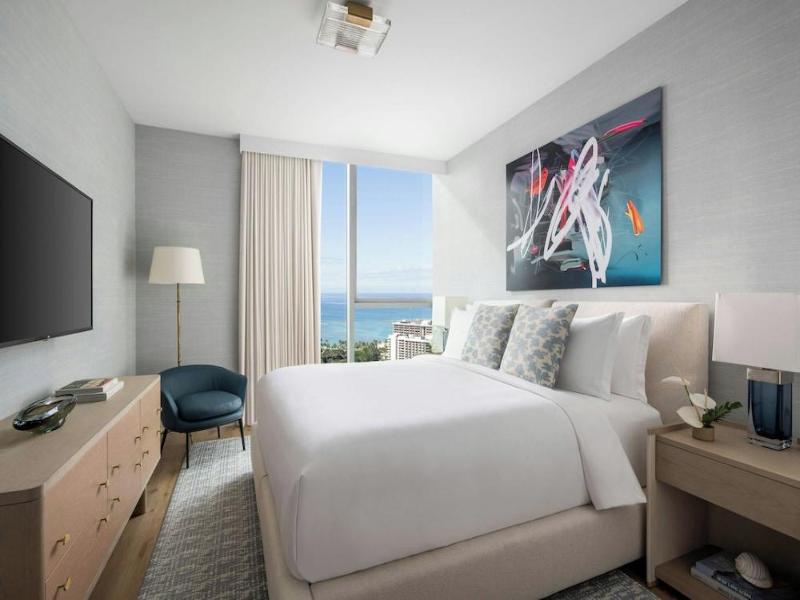 The Ritz Carlton Residences Waikiki Beach - photo 34