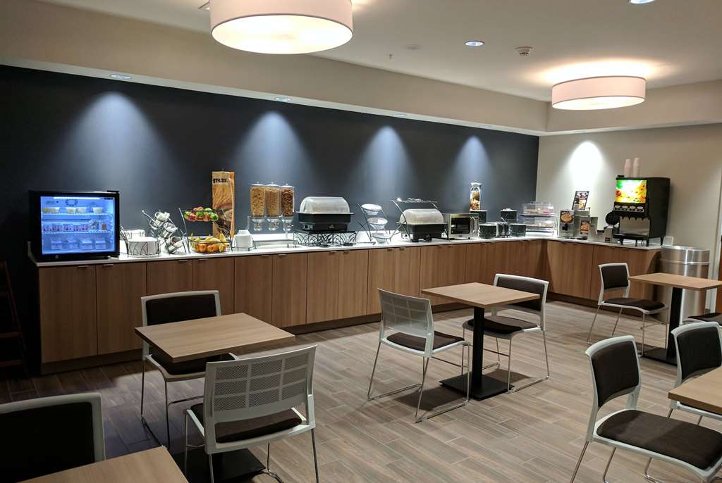 Microtel Inn & Suites by Wyndham Clarion - photo 16