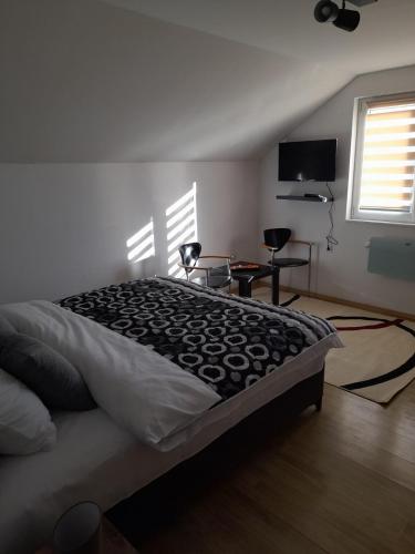 Sarajevo Holiday Apartment 3 — 4-Star Luxury Hotel in Sarajevo, Bosnia and Herzegovina