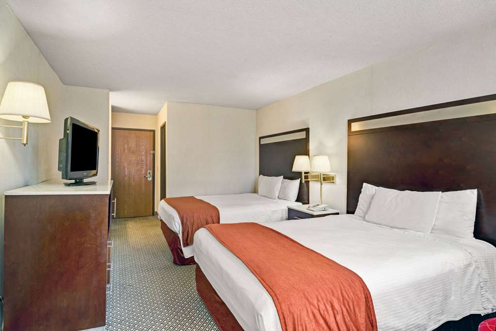 Baymont by Wyndham Washington Court House - photo 10