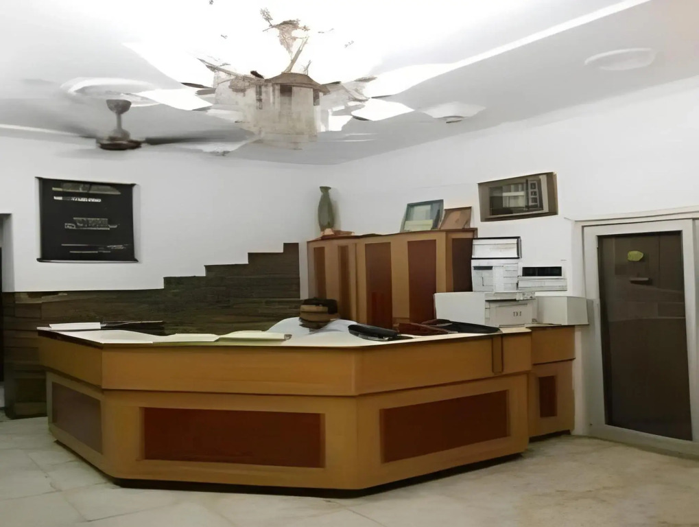 Abha Hotel in Fyzabad, India