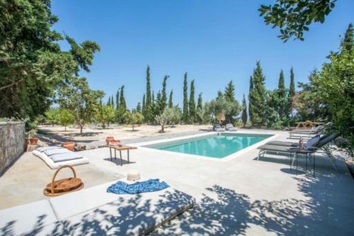 Villa Kora — 4-Star Luxury Hotel in Kallithea, Greece