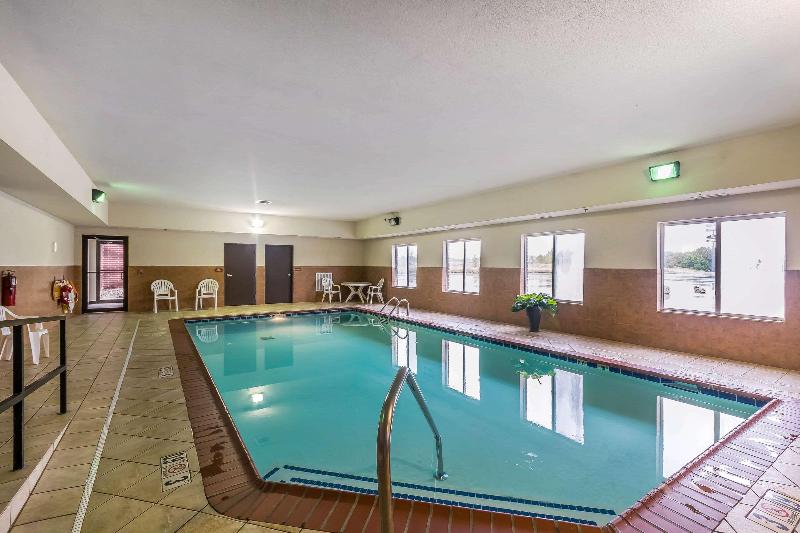 Spark by Hilton Shepherdsville Louisville South - photo 40