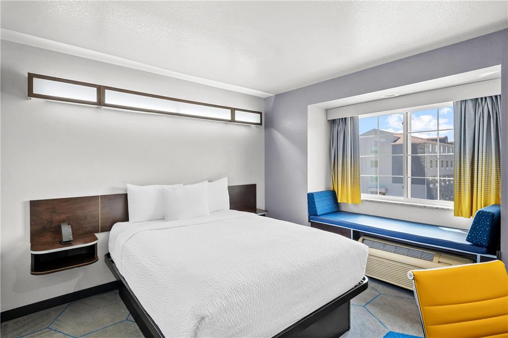 Microtel Inn & Suites by Wyndham Searcy - photo 24