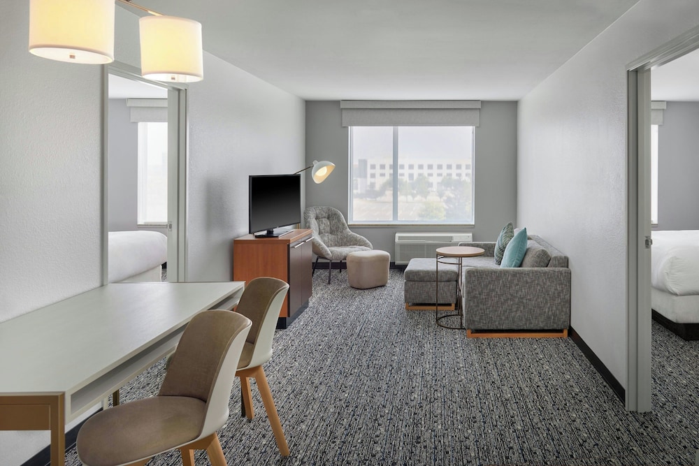 TownePlace Suites by Marriott Detroit Troy - photo 27
