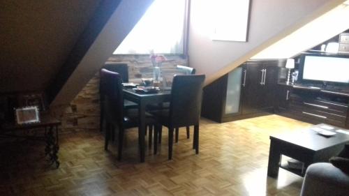 Atico Bajo Cubierta Con Garaje Registro Nº Vut829as in Aviles, Spain