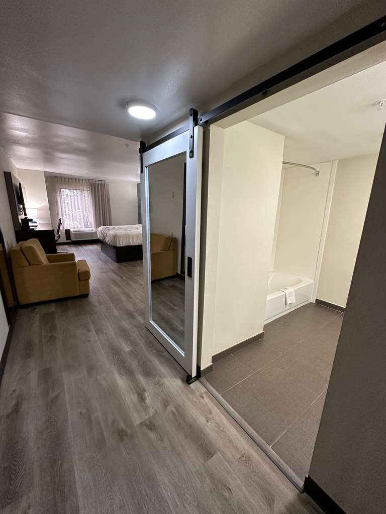 Sleep Inn & Suites Pineville Alexandria - photo 50