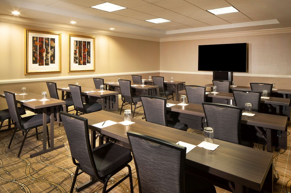 Hilton Alexandria Old Town - photo 72