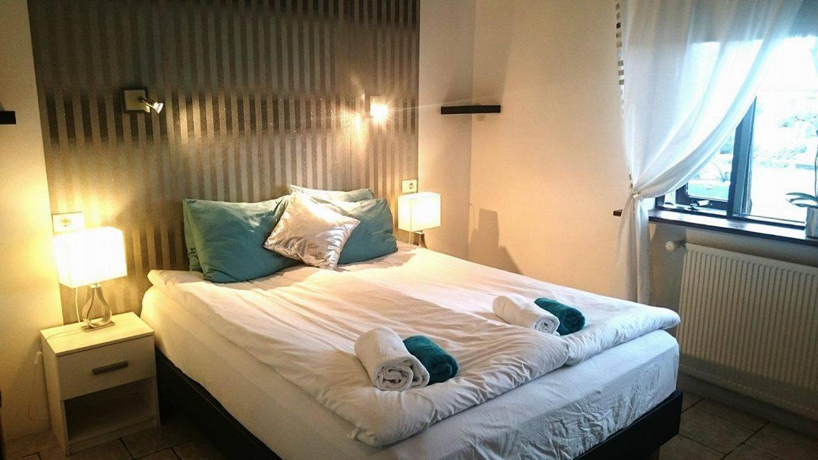 Easy Stay
