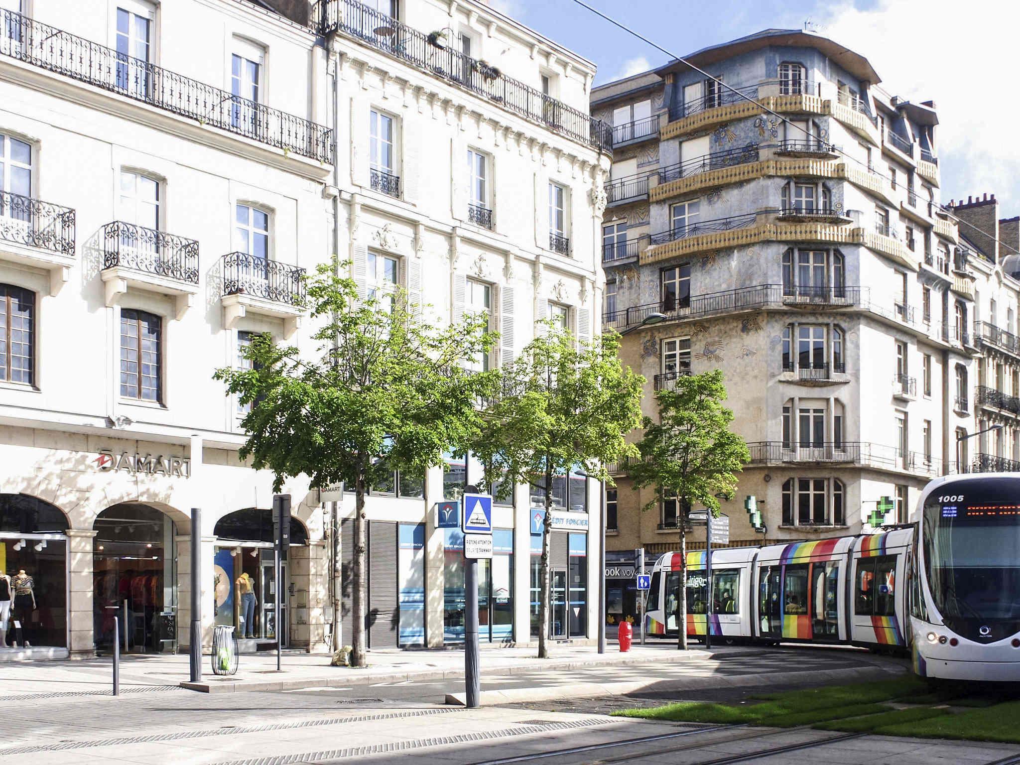 Mercure Angers Centre Gare in Angers, France