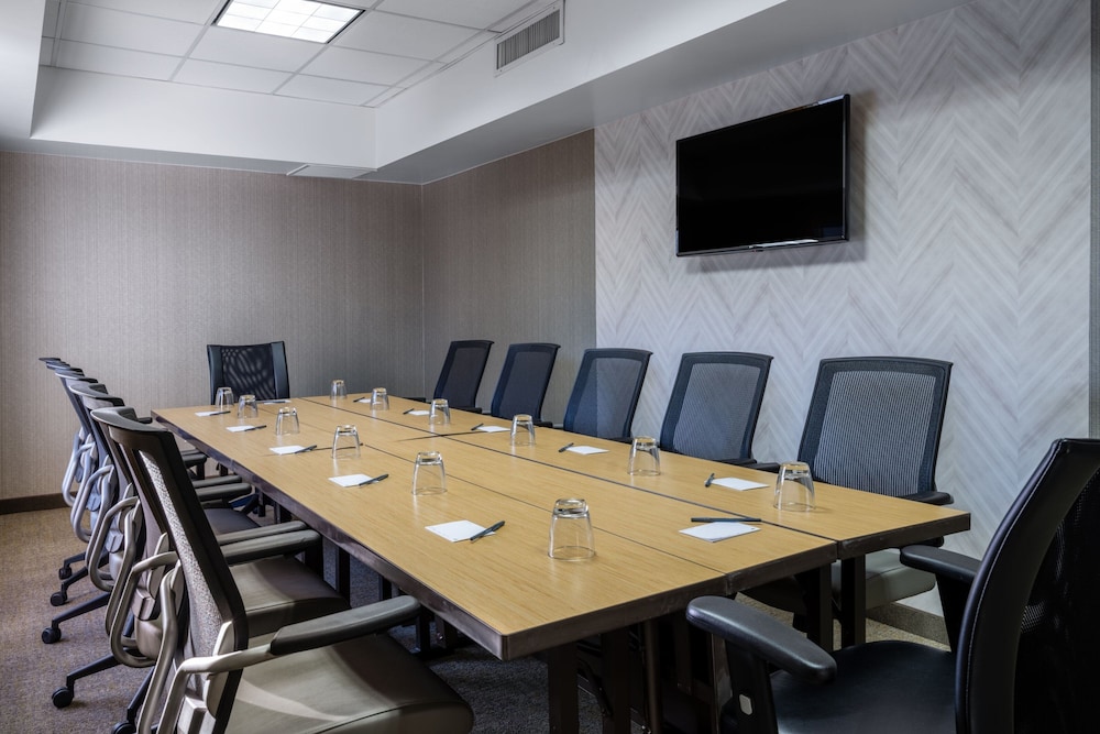SpringHill Suites by Marriott Pasadena Arcadia - photo 31