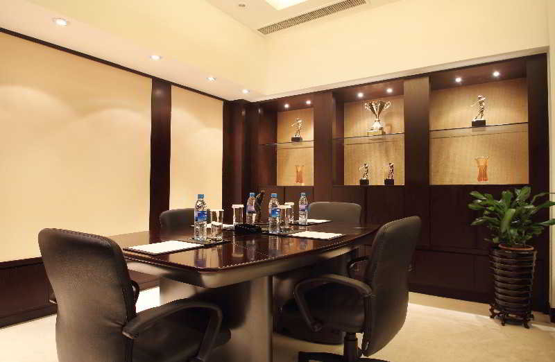 Taihu Golf Hotel — 5-Star Luxury Hotel in Suzhou, People's Republic of China