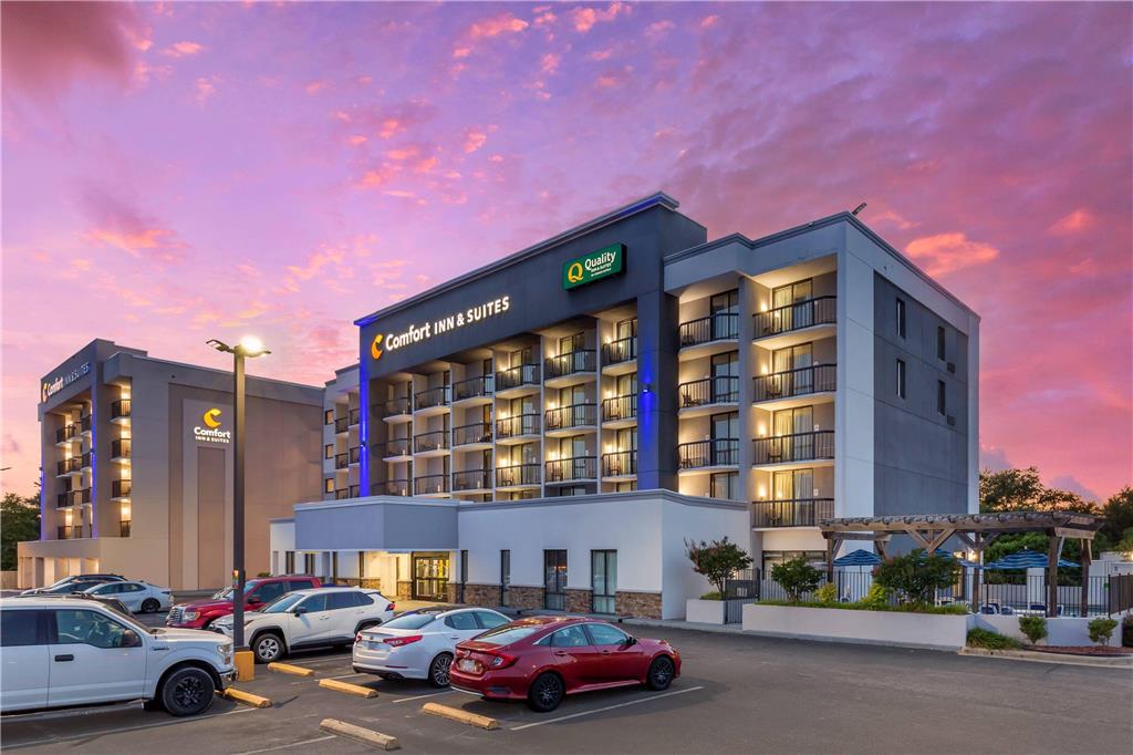 Quality Inn & Suites Spring Lake Fayetteville near Fort Bragg - photo 8