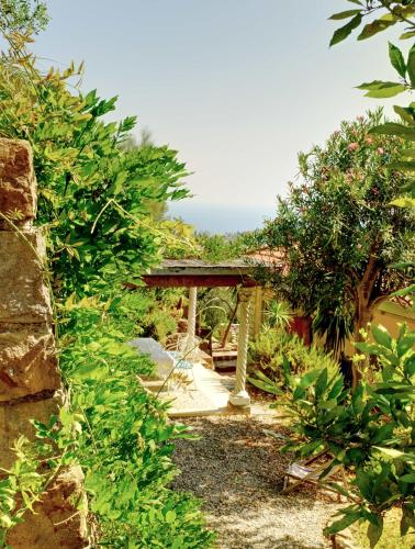 Villa d'Artisti — 4-Star Luxury Hotel in San Remo, Italy
