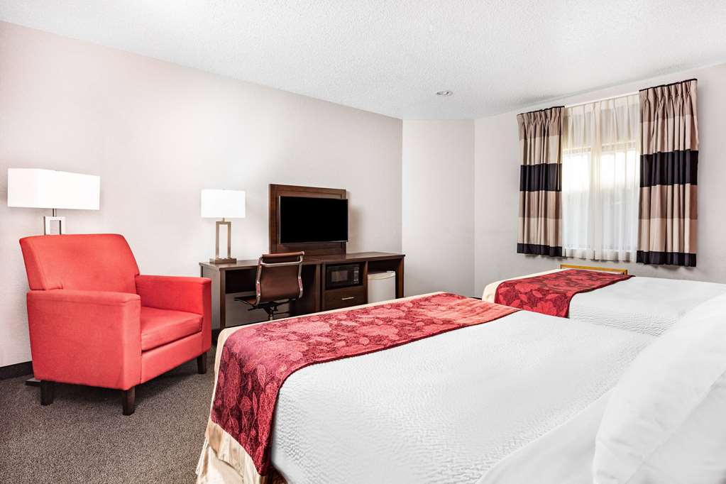 Ramada by Wyndham Keystone Near Mt Rushmore - photo 37
