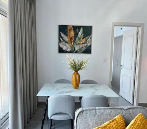 Ahlan HH Princess Tower Elegant 1BR in Dubai Marina — 4-Star Luxury Hotel in Dubai, United Arab Emirates