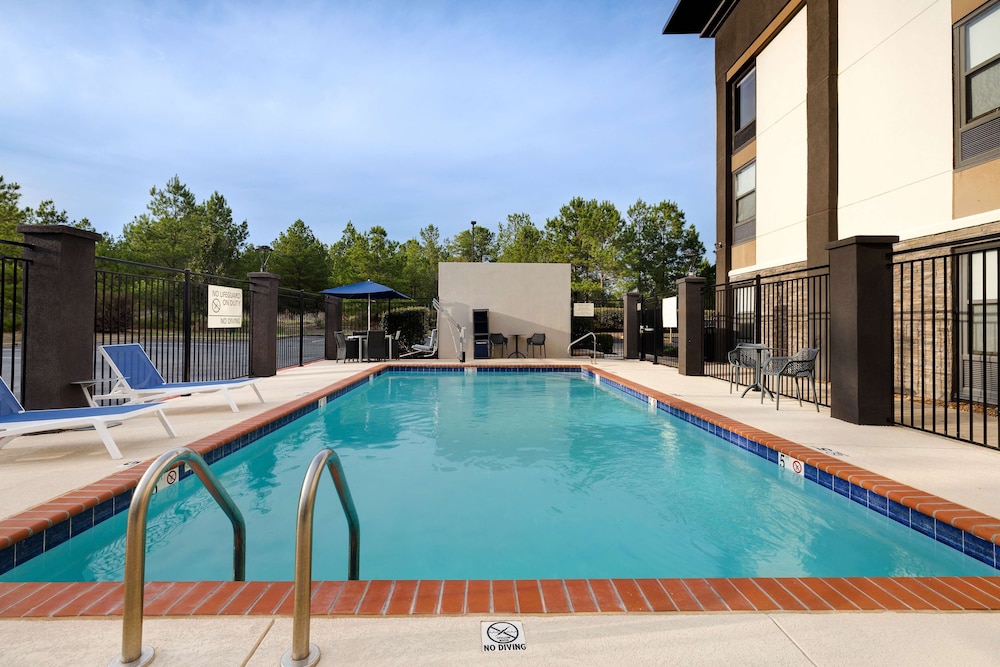 Hampton Inn Natchitoches - photo 27