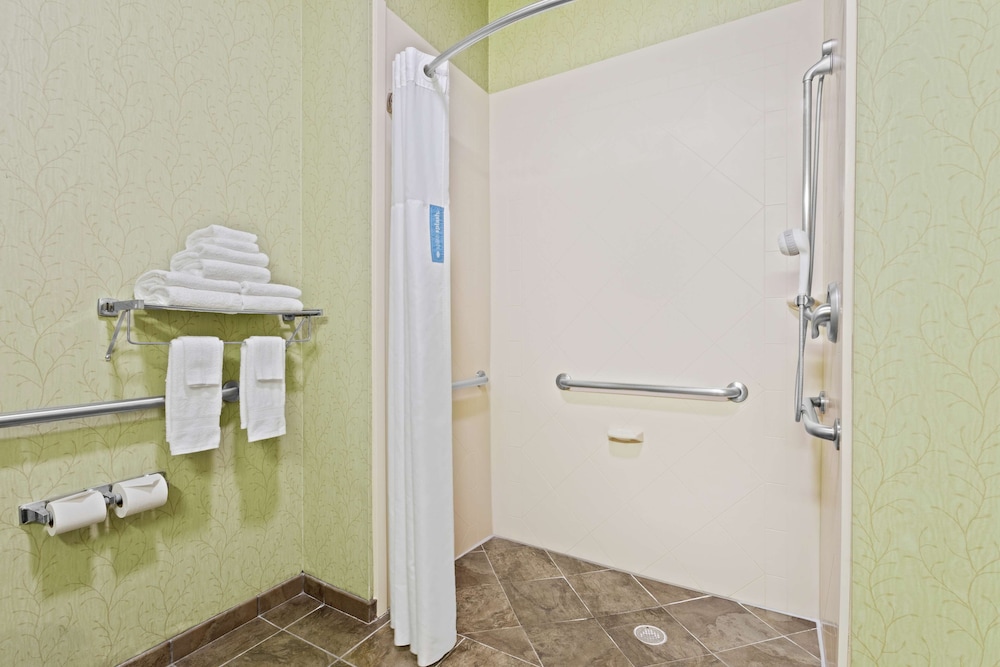 Hampton Inn West Palm Beach Lake Worth Turnpike - photo 22