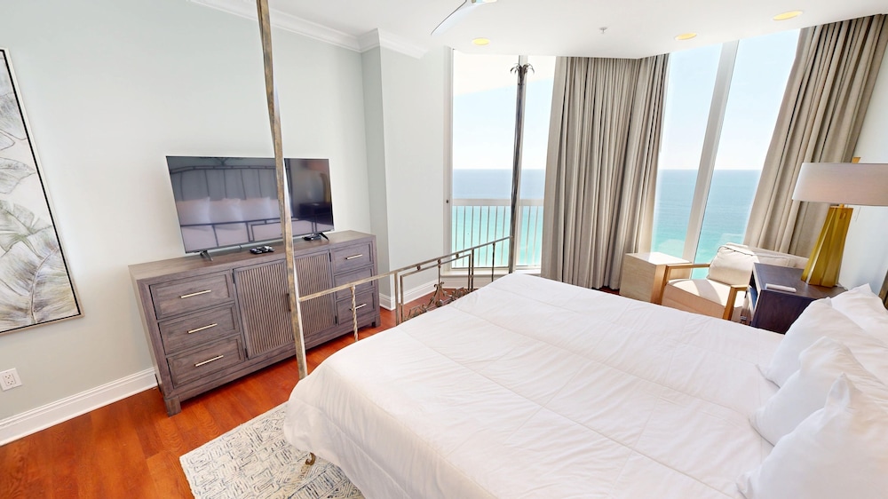 Silver Beach Towers 1905E is a Gulf Front 3 BR Penthouse Free Beach Service by RedAwning - photo 11