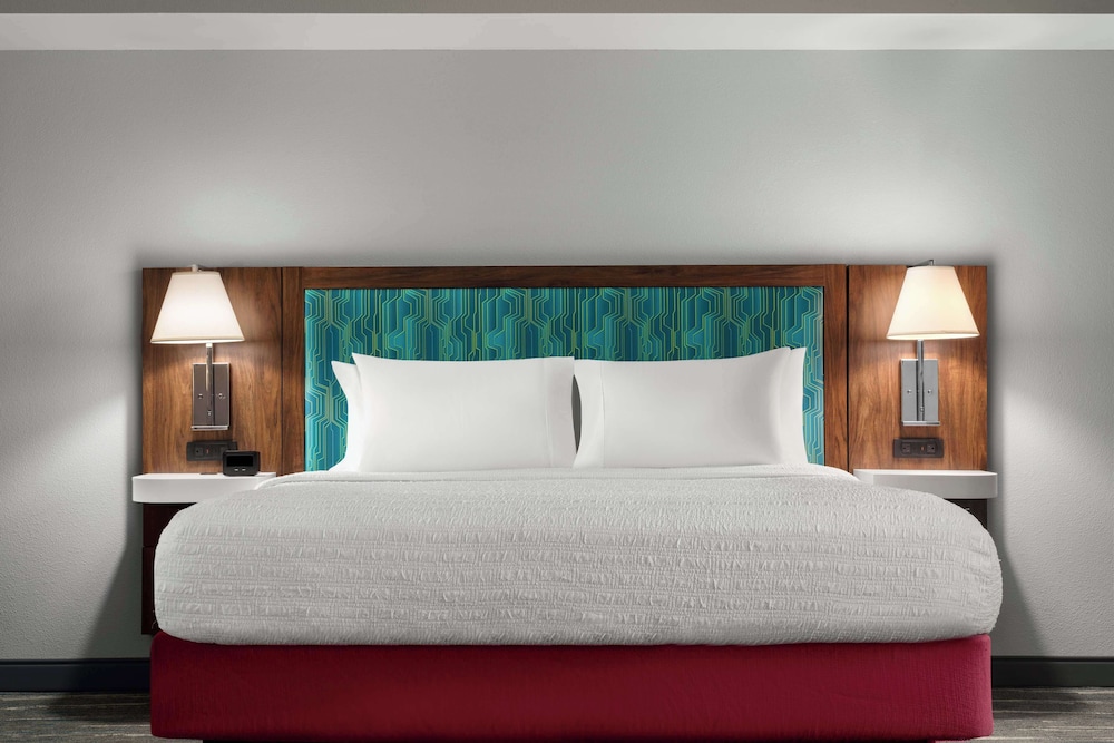 Hampton Inn Spring Lake Fayetteville - photo 27