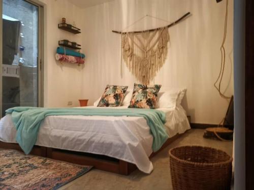 La Lunar un espacio ideal para trabajar apartamento completo — 4-Star Luxury Hotel in Medellin, Colombia
