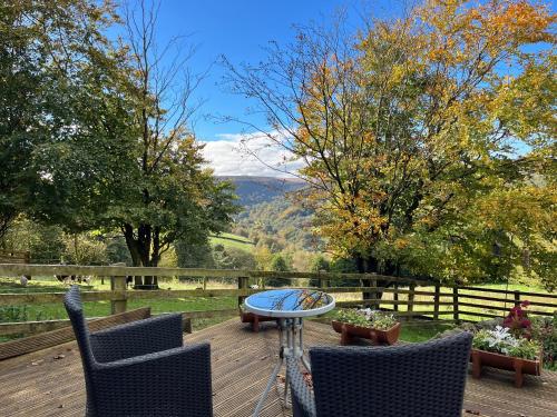Weather Hill Cottage Hebden Bridge — 4-Star Luxury Hotel in Hebden Bridge, United Kingdom