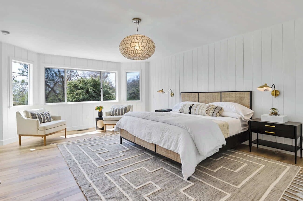 The Lilypad 2 Master Bedrooms Game Room — Lake Arrowhead — photo 3